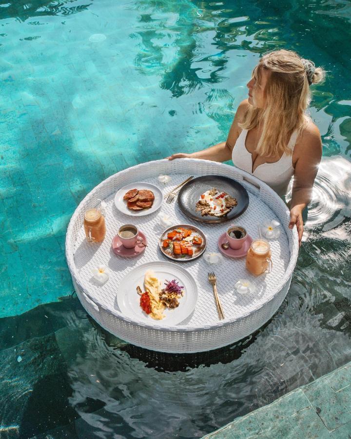 White Palm Uluwatu Bali Hotel 4*