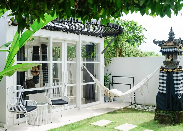 White Palm Hotel Uluwatu Bali